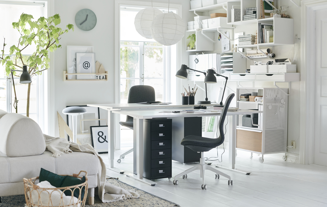 IKEA - Преносим домашен офис в дневната